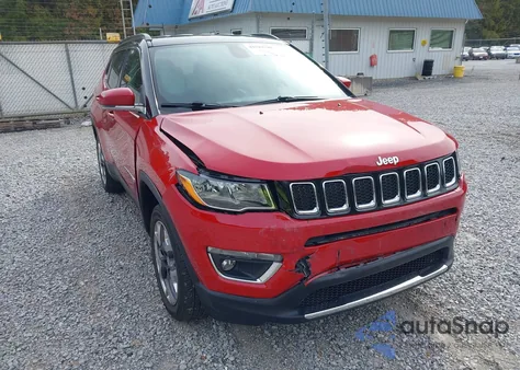 2018 Jeep Compass Limited 4X4 из США, поврежденный, VIN 3C4NJDCBXJT372814